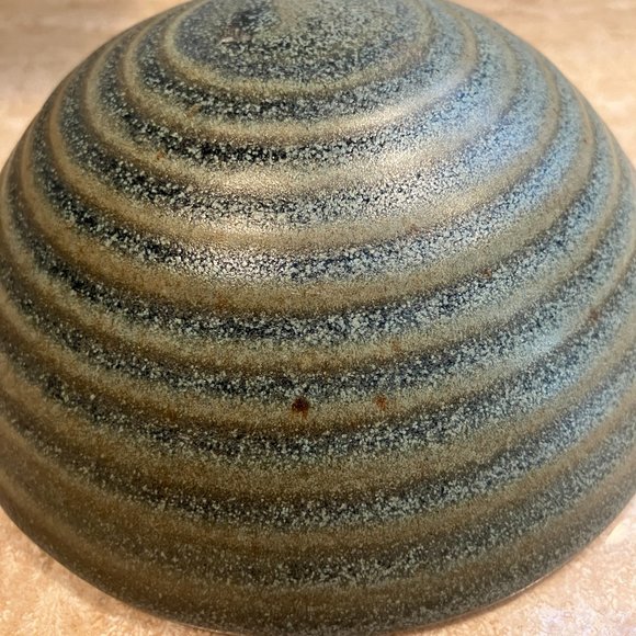 Handmade Ceramic Striped Wobble Bowl - Picture 4 of 5